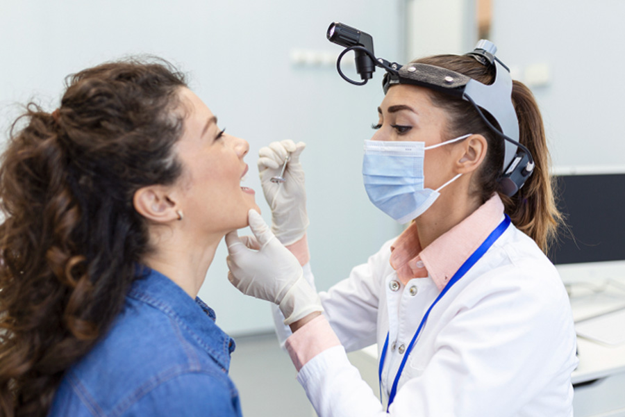 Throat Specialist in Singapore Conditions They Treat and What to Expect