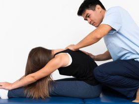 What Back Pain Physiotherapy Sessions Are Like in Clinics in Singapore