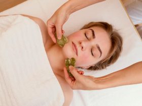 A Guide to Achieve the Modern-day Radiance with Gua Sha Facial in Singapore